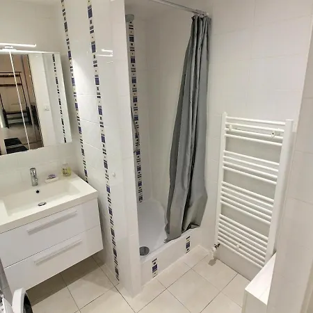 公寓 Lumineux A Avec Terrasse, Parking Et Wifi - 5 Min Du Centre - Fr-1-722-1