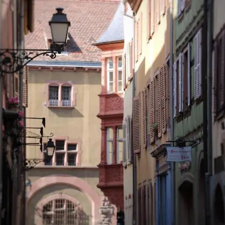 Lumineux à Avec Terrasse, Parking Et Wifi – 5 Min Du Centre - Fr-1-722-1 Apartamento Colmar