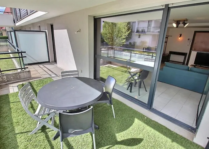 Апартаменты Lumineux A Avec Terrasse, Parking Et Wifi - 5 Min Du Centre - Fr-1-722-1 *